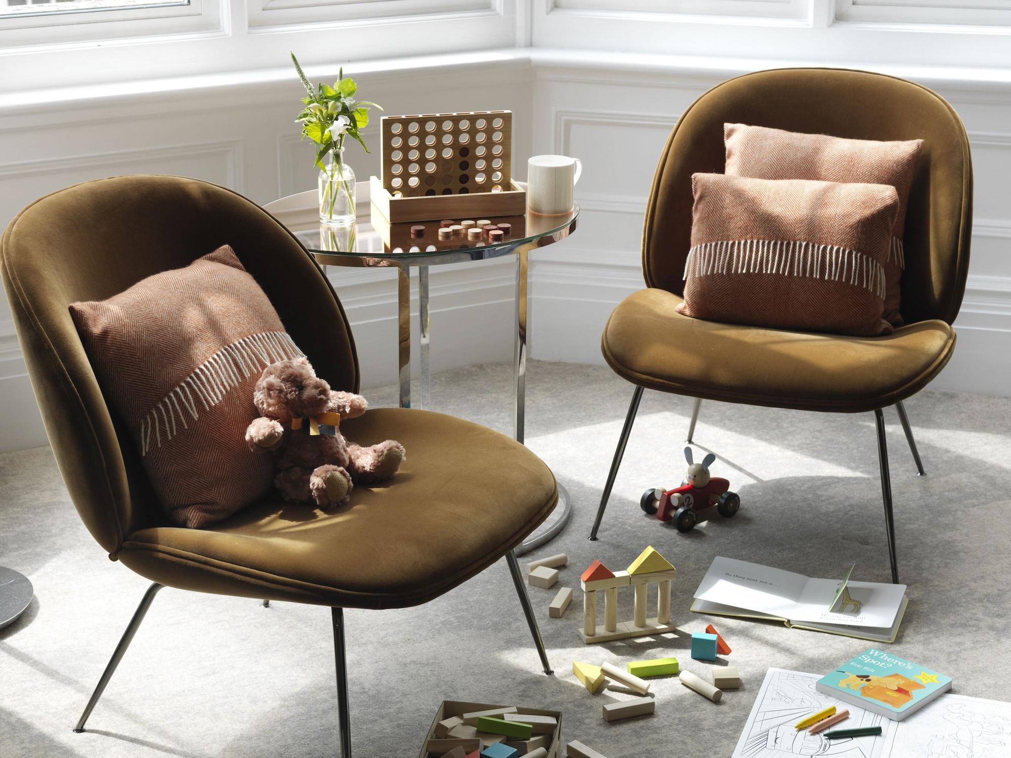 The Athenaeum Hotel & Residences London Exterior photo Womb Armchairs